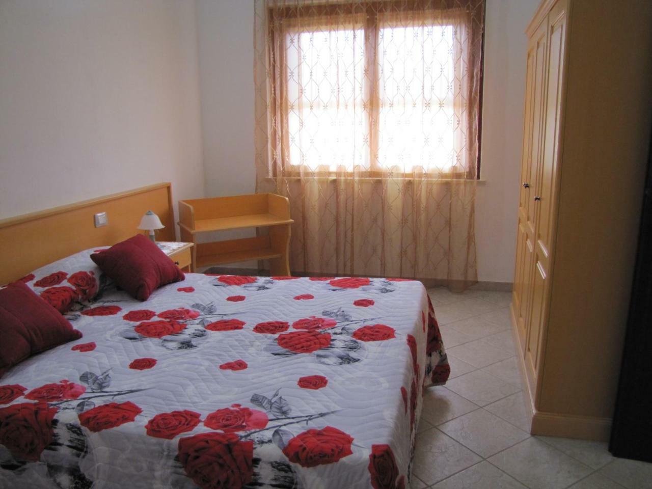 B&B Monte Gruttas Camisa Екстериор снимка